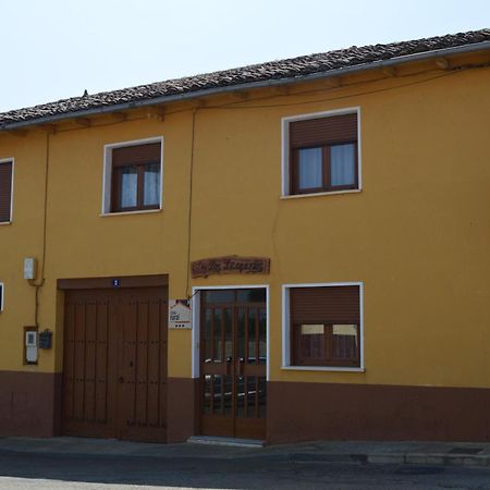 Casa Rural Los Llaganos Villaturiel Exterior foto